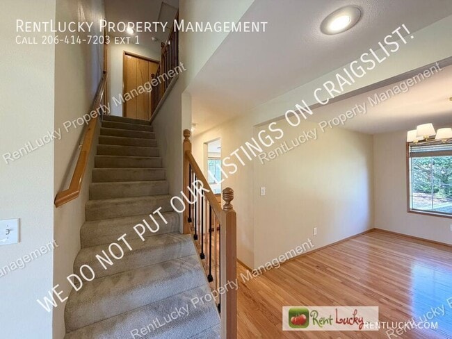 Building Photo - 3734 Braeburn Dr NE