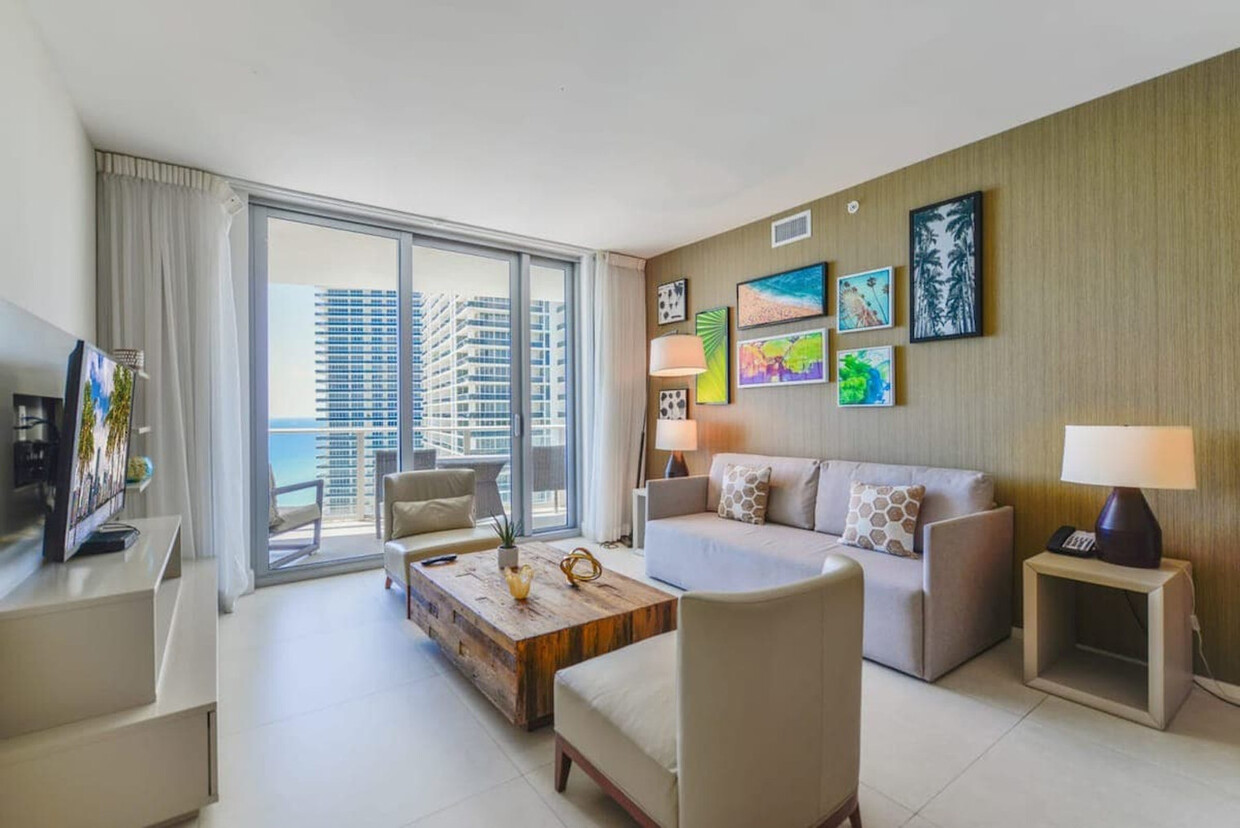 Foto principal - 4111 S Ocean Dr