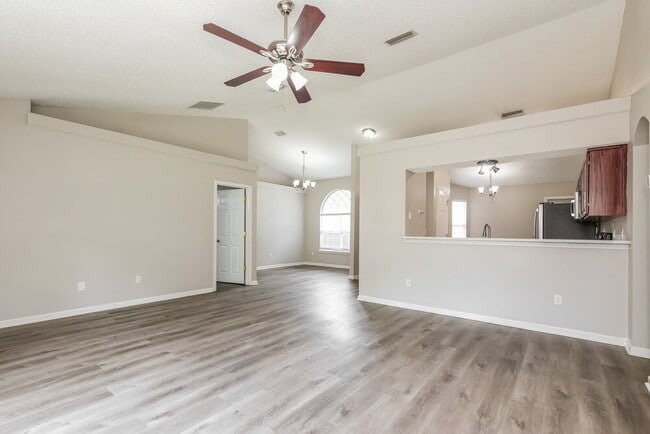 Building Photo - 1103 Summer Springs Drive