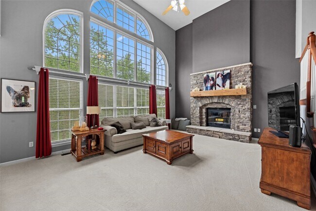Building Photo - 7827 Wind Hill Dr