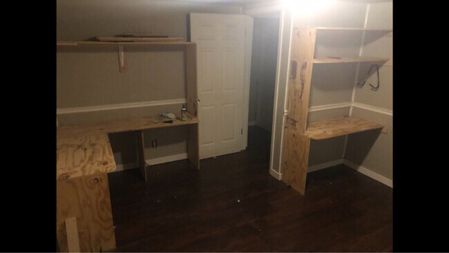 Foto del edificio - 243 Carter Rd