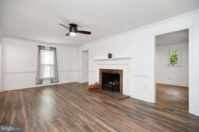 Foto del edificio - 11511 Wilderness Park Dr