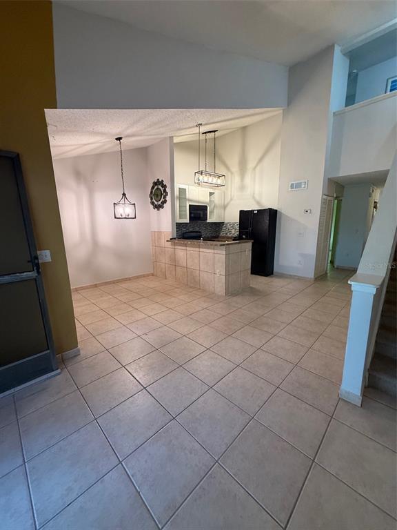 Building Photo - 1009 Westside Dr