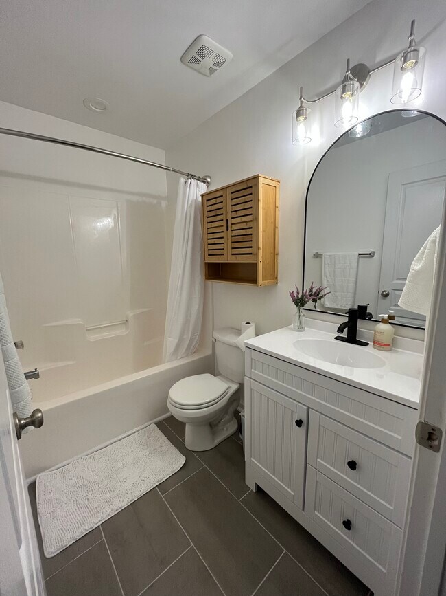 Building Photo - 925 Copperstone Ln