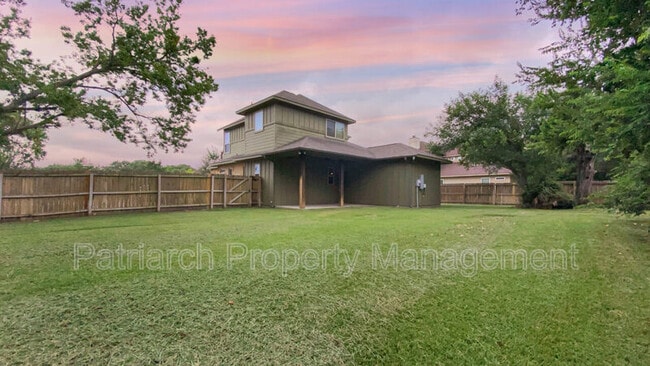 Photo - 1319 Foster Ave Apartment