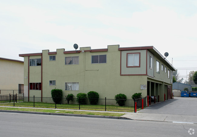 Building Photo - Las Palmas