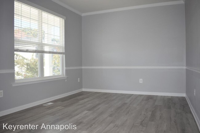Building Photo - 4 br, 2.5 bath House - 7917 Meridian Drive