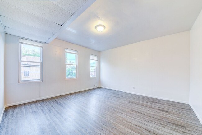 Foto del edificio - 2400 Mission St