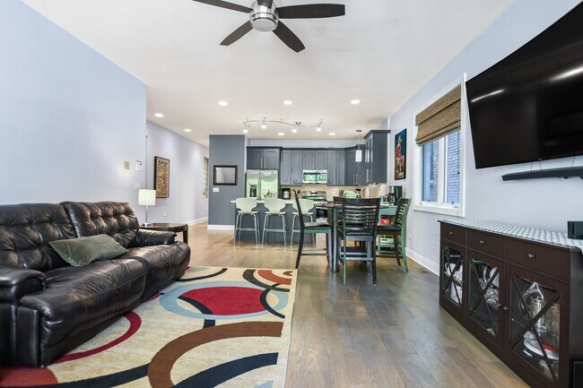 Foto del edificio - 1248 N Cleaver St