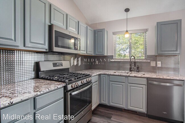 Building Photo - 3 br, 2 bath House - 2812 Michaela St