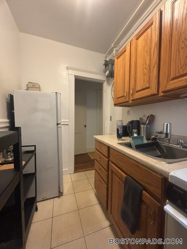 Foto del edificio - 143 Park Dr