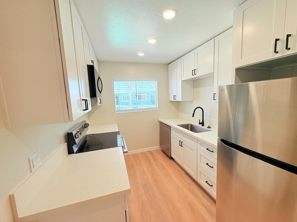 Foto principal - 328 S Weitzel St