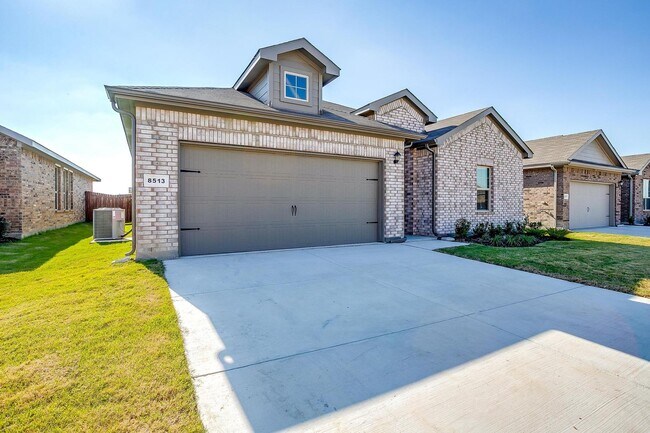 Building Photo - Beautiful Home in Highly Desired Bailey Pa...