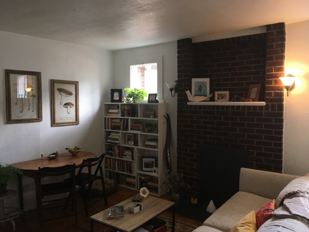Primary Photo - 264 State St