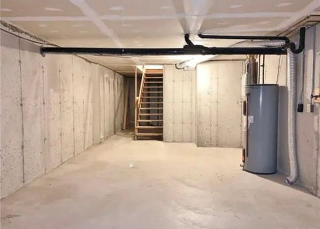 Building Photo - 66 Simsbury Lndg