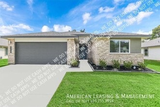 Building Photo - 375 Silver Bridge Ct