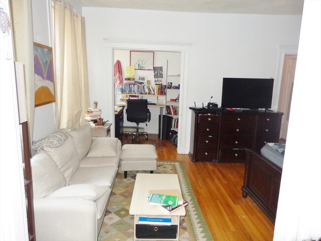 Foto del edificio - 4 Ransom Rd