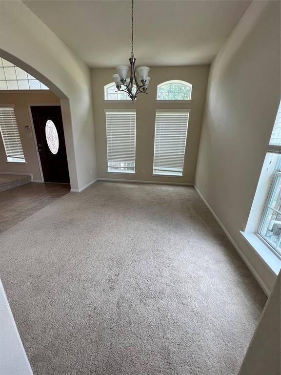 Foto del edificio - 3909 Glen Oak Dr