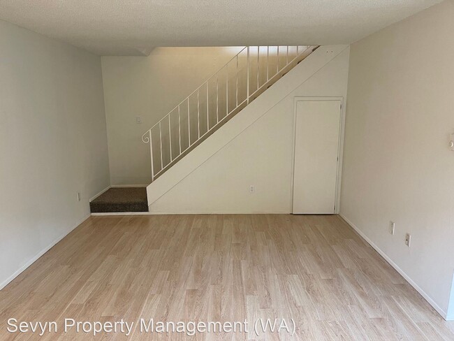 Building Photo - 2 br, 10 bath House - 8617 8th Ave W.