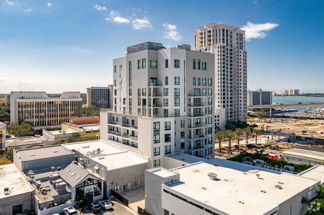 5 N Osceola Ave Clearwater, FL - The SkyView
