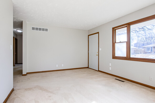 Building Photo - 7320 Garland St