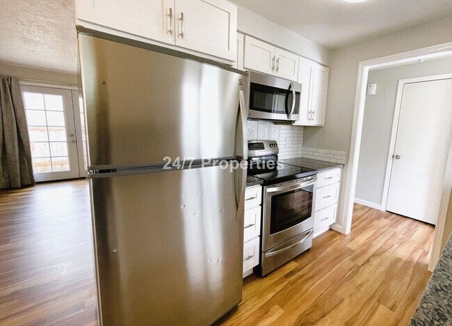 Building Photo - 2023-12832MF