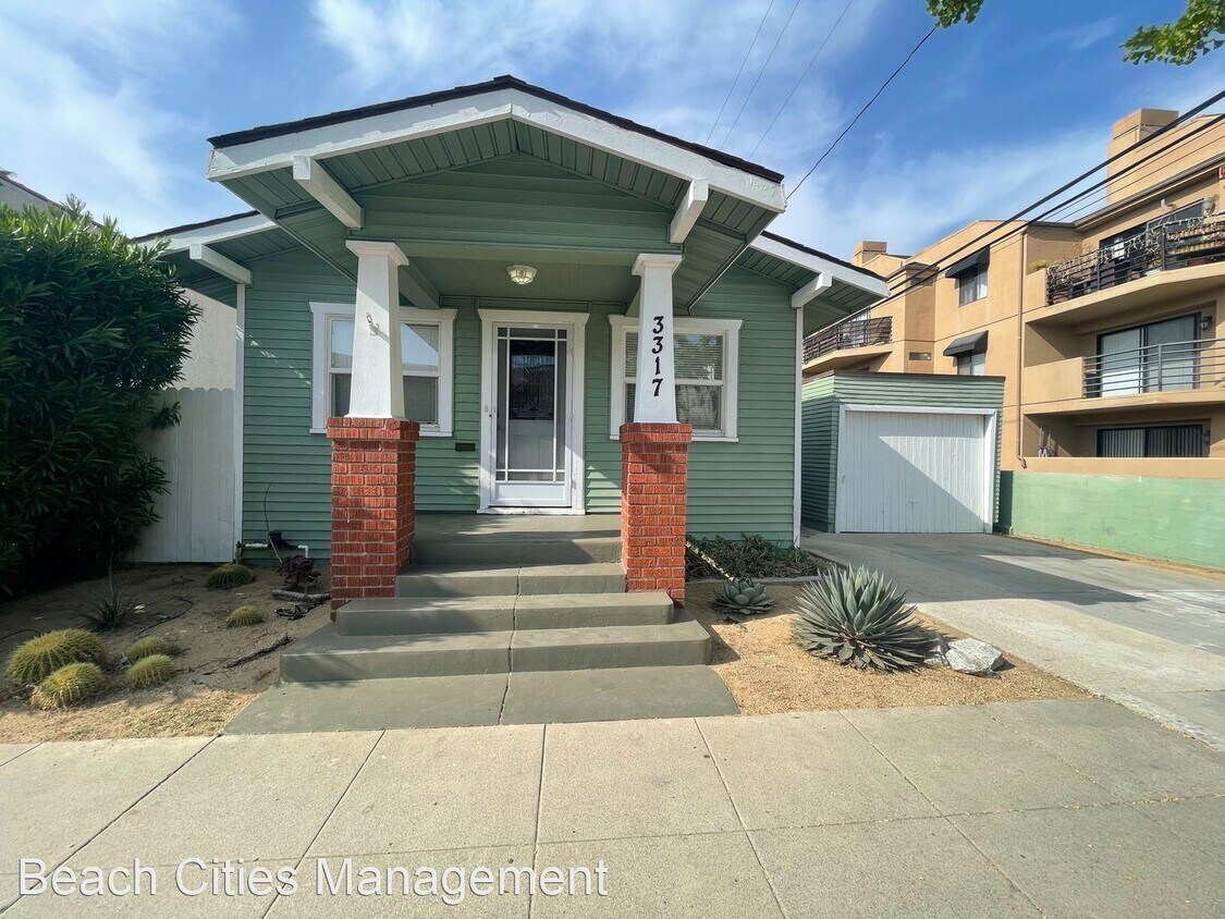 Primary Photo - 1 br, 1 bath House - 3317 E 8th St