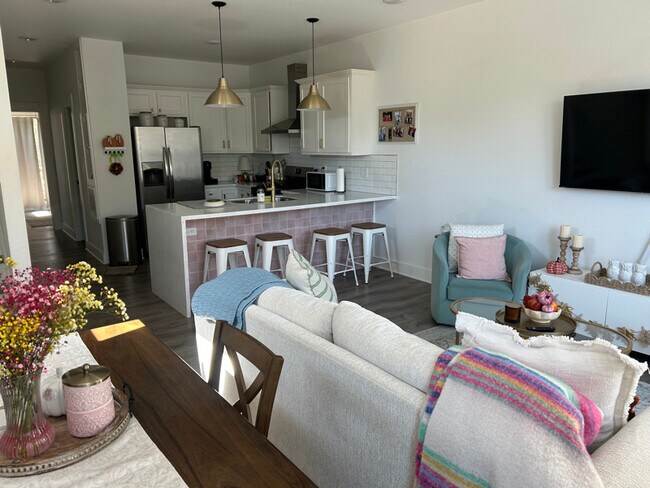 Foto del edificio - 121 N Washington Ave