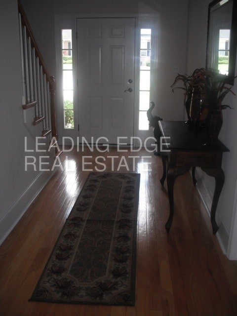 Building Photo - 4873 Somerset Dr