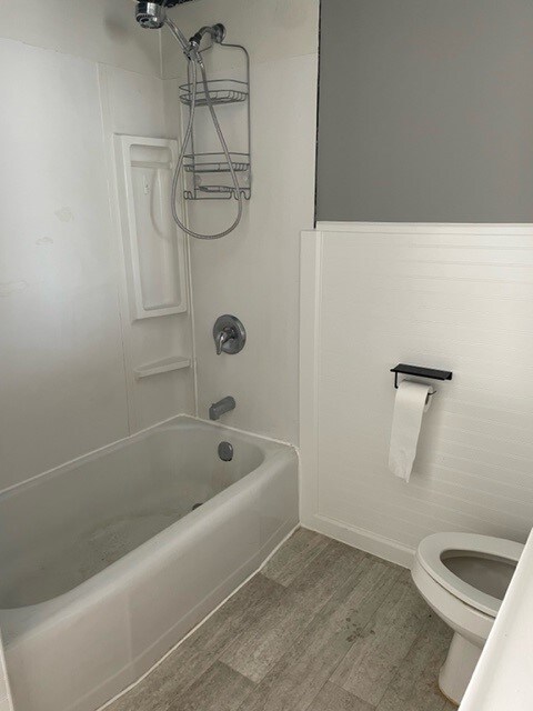 Building Photo - 233 W Locust St