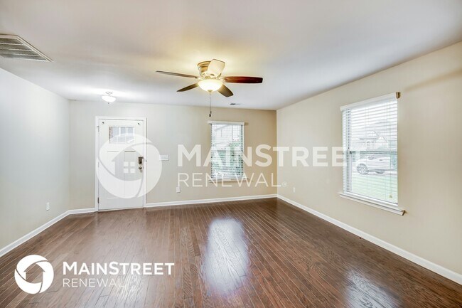 Foto del edificio - 22878 Downing Park Cir