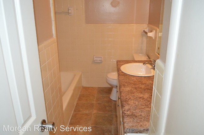 Building Photo - 1819 Centerbrook Ct