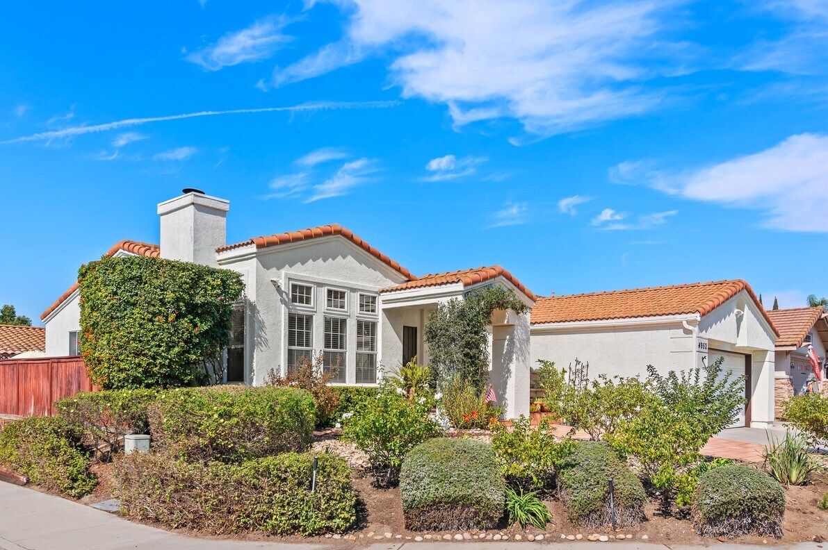 Foto principal - 4952 Lake Shore Ct