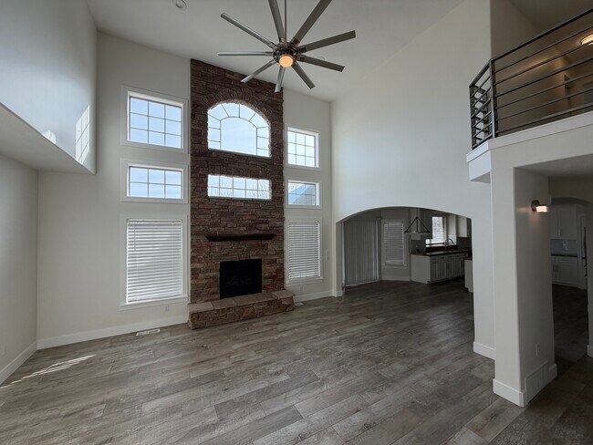 Foto del edificio - 1540 E 450 N