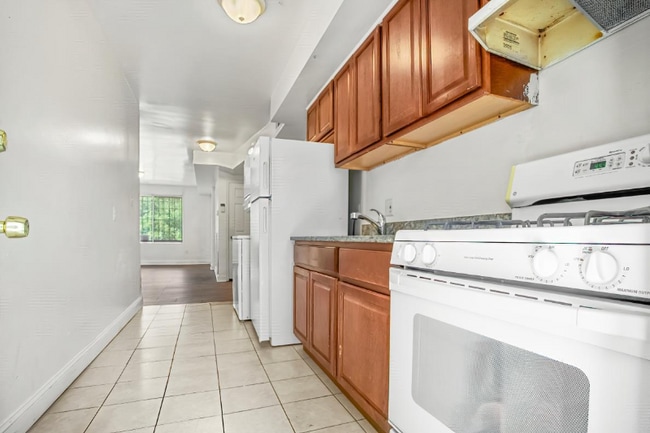 Foto del edificio - 349 Parkland Pl SE