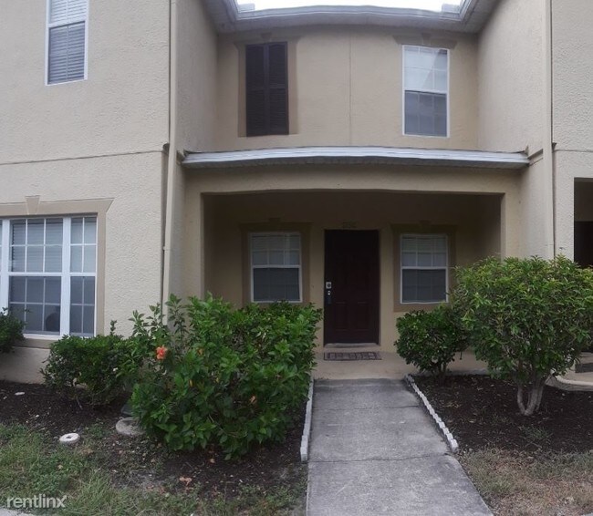 12911 Kings Crossing Dr, Gibsonton, FL 33534 Townhome Rentals in Gibsonton FL