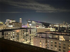 Building Photo - 433 S 7th St