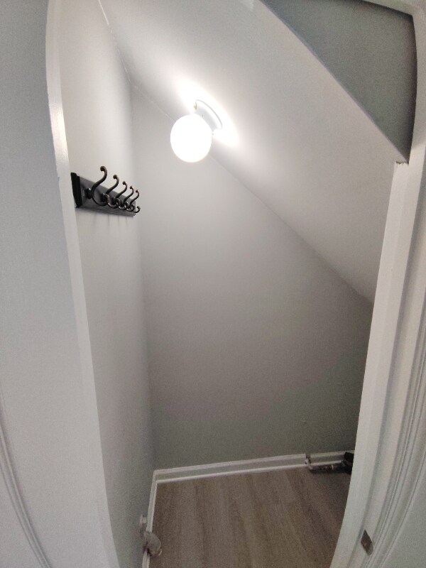 Foto del edificio - 15 Ferguson Dr