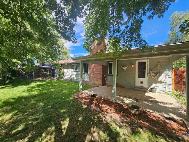 Building Photo - 1721 S Krameria Way