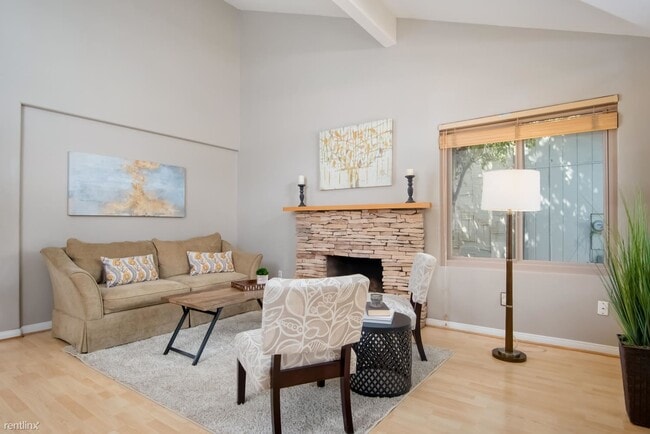 Building Photo - 3 br, 2 bath House - 350 Shawn Elise Way