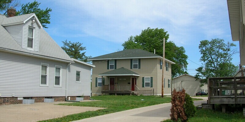 Primary Photo - 520 1/2 W Pierce Street