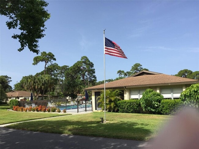 Building Photo - 7061 Bright Creek Dr