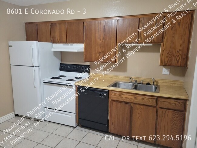 Building Photo - 1 bed/1 bath ready for immediate move in