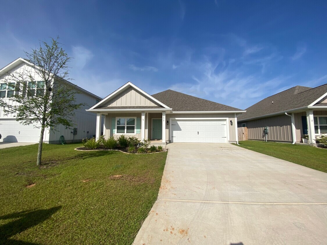 5878 Danbury Blvd, Milton, FL 32571 House for Rent in Milton, FL