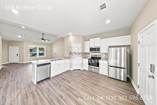 Building Photo - 409 Redbud Ct