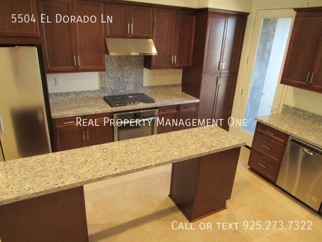 Foto del edificio - 5504 El Dorado Ln