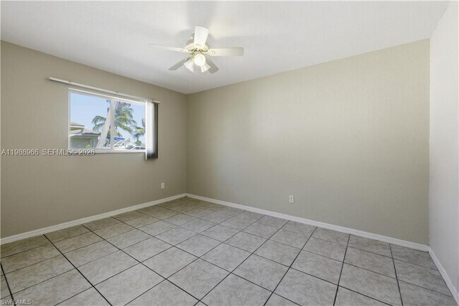 Foto del edificio - 826 SE 5th Ct