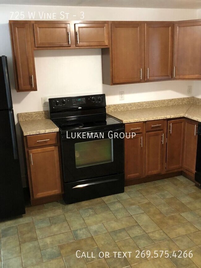 Foto del edificio - 725 W Vine St