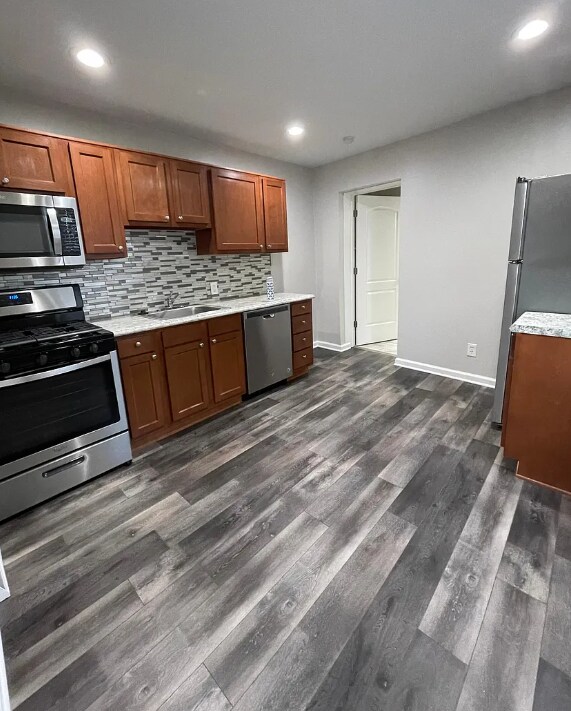 Foto del edificio - 400 Perrysville Ave