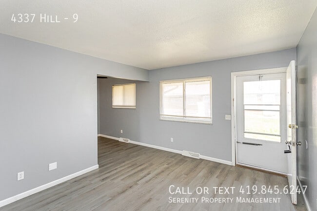 Building Photo - 4337 Hill-9